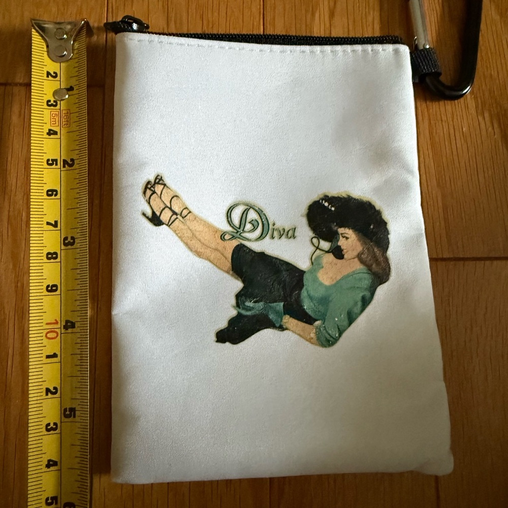 Studio Collection Calendar Girl Diva zippered pouch with keychain. Very roomy. - Picture 3 of 8